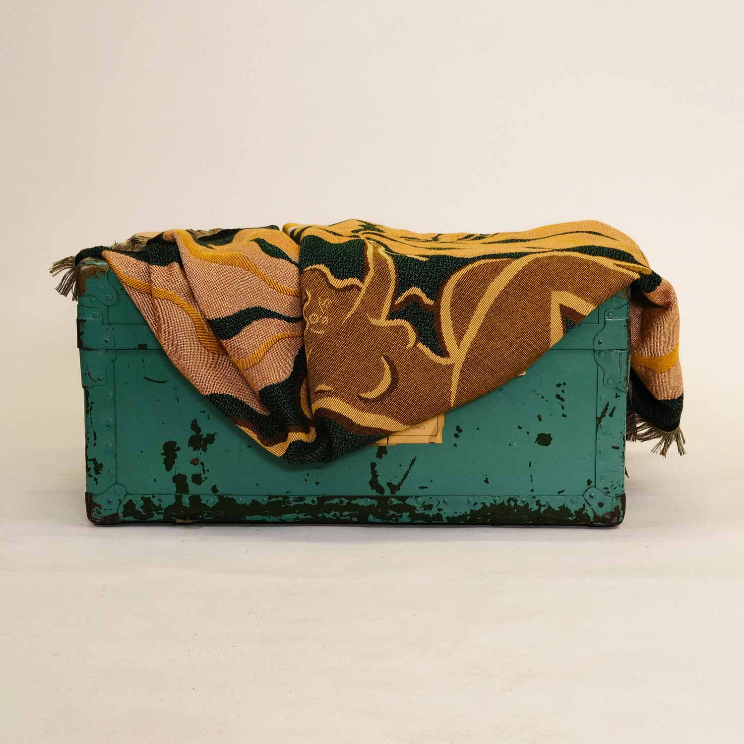 Botanique Chic Throw